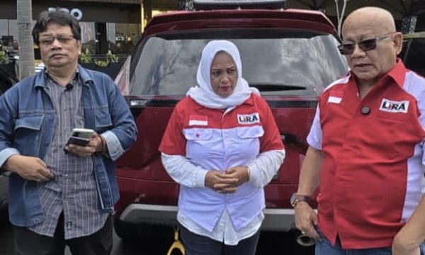 Soroti Aksi Protes Orang Tua di SMKN 5 Batam, LSM LIRA Kepri: Kepala Sekolah Hanya Pelaksana Kebijakan